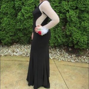Elegant prom dress